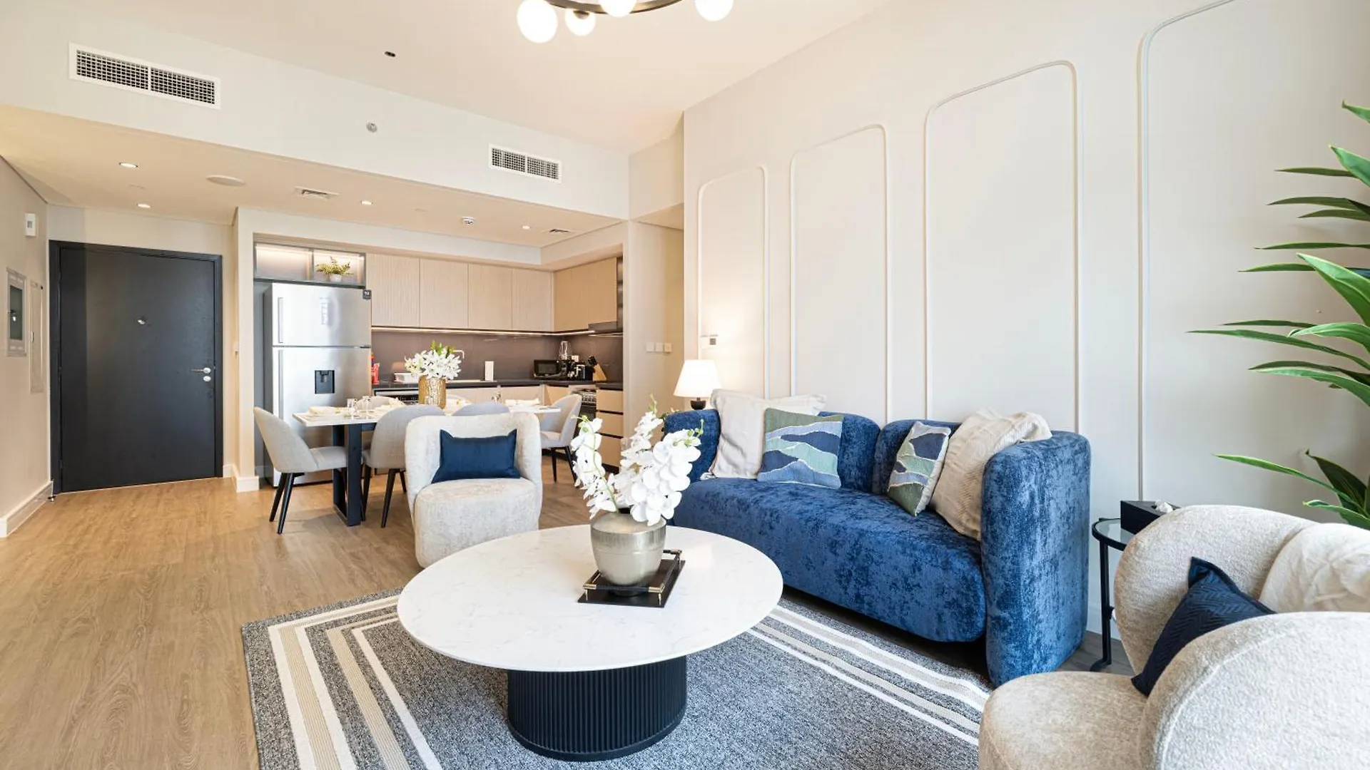 Magnificent - Luxurious 3 Bedroom With The Burj Khalifa View Dubai