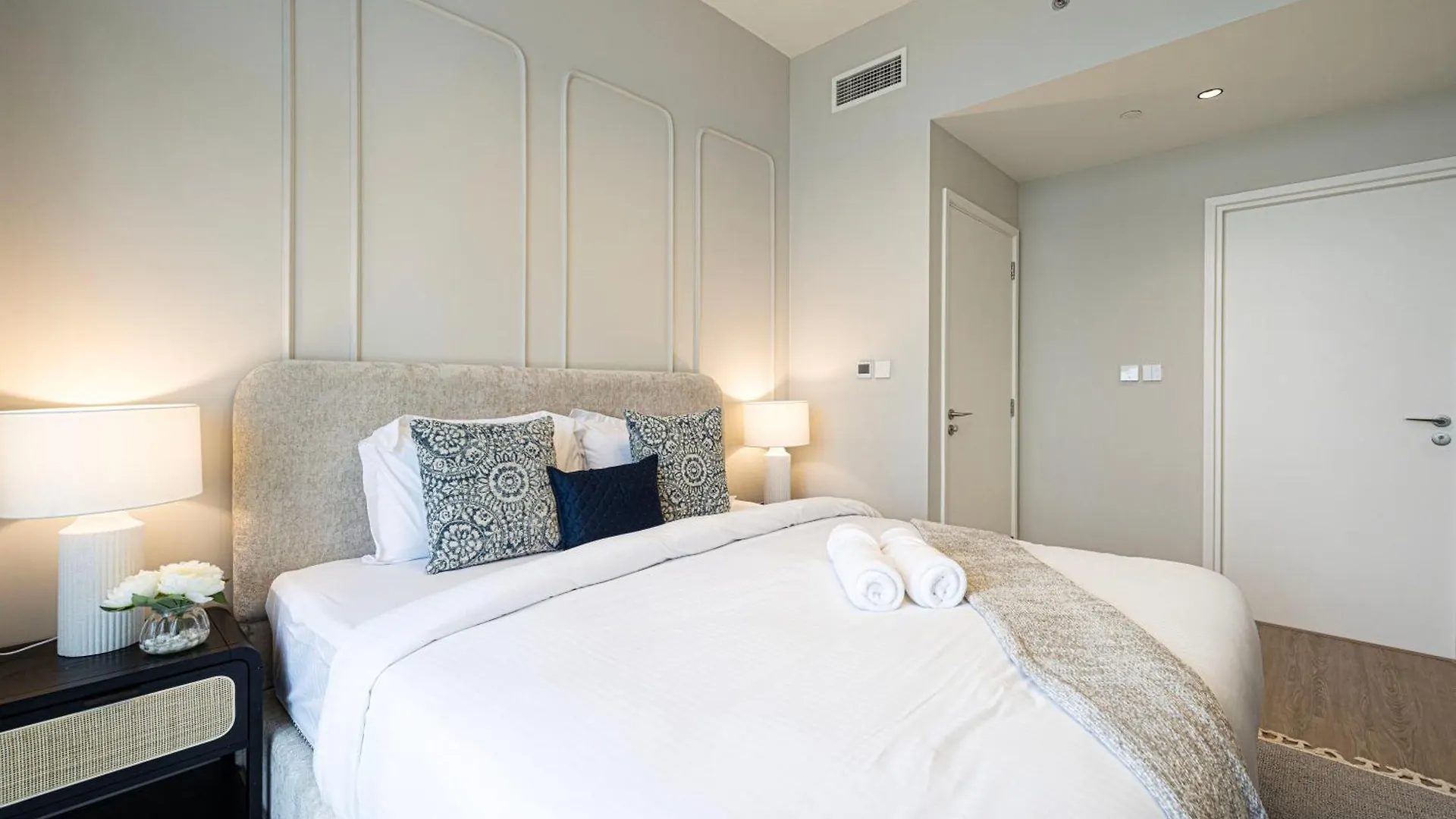 Magnificent - Luxurious 3 Bedroom With The Burj Khalifa View Dubai 0*,