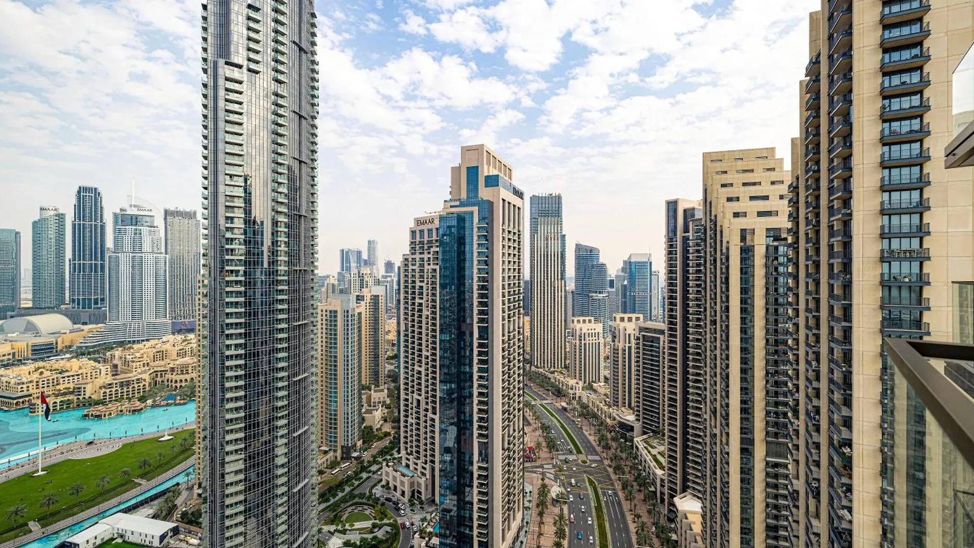 Apartment Magnificent - Luxurious 3 Bedroom With The Burj Khalifa View Dubai